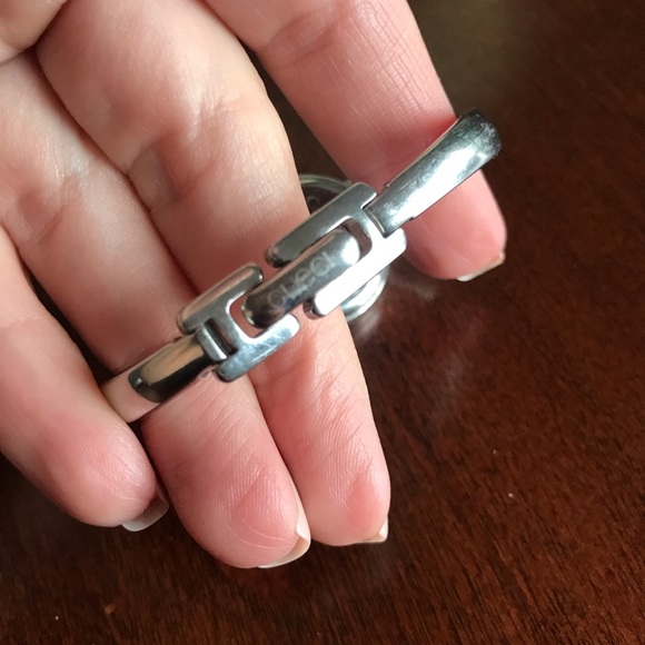 Authentic stainless steel Gucci watch - Picture 5 of 5